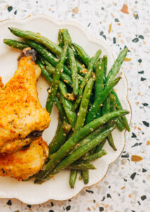 ROASTED PARMESAN GREEN BEANS