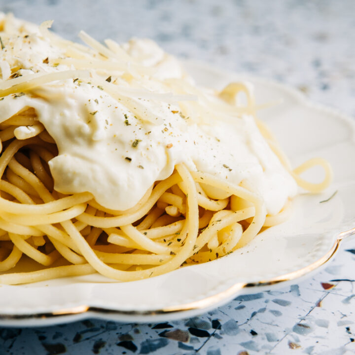How to Make Alfredo Sauce