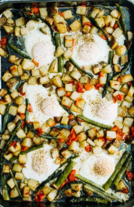 sheet pan eggs with asparagus