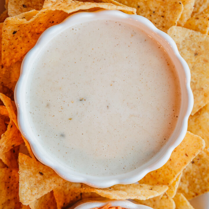 restaurant style white queso