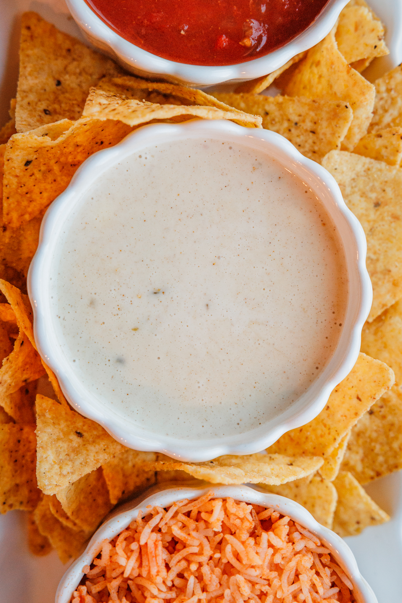restaurant style white queso